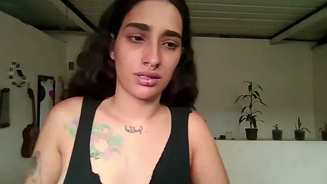Ella Flame1 online show from September 19, 2025, 7:14 pm
