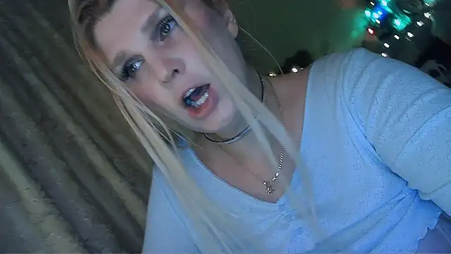 TsPostophere online show from December 5, 2024, 2:11 pm