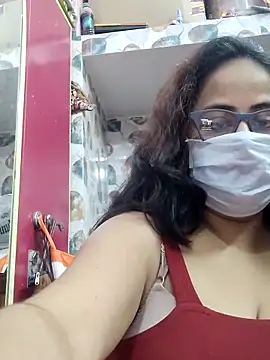 nisha 1110 online show from September 24, 2025, 1:03 pm