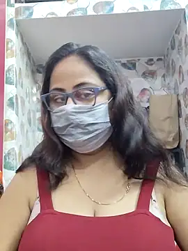 nisha 1110 online show from November 15, 2025, 1:29 pm