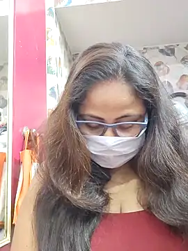 nisha 1110 online show from February 20, 2026, 6:19 pm