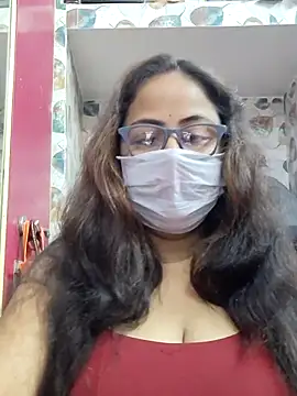 nisha 1110 online show from February 24, 2026, 2:04 pm