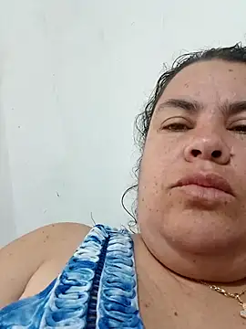 yaneth  online show from November 24, 2025, 11:54 am