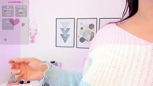 yunna7 online show from November 21, 2025, 11:31 am