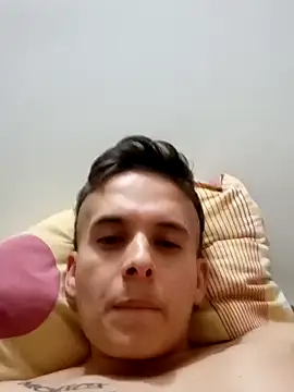 Jmgj912 online show from April 22, 2026, 3:31 am