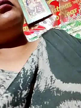 yuana25 online show from February 25, 2026, 12:59 pm