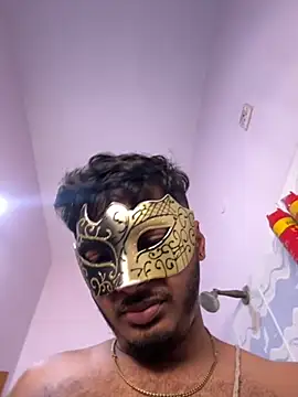 VVcouple online show from September 14, 2025, 8:13 am