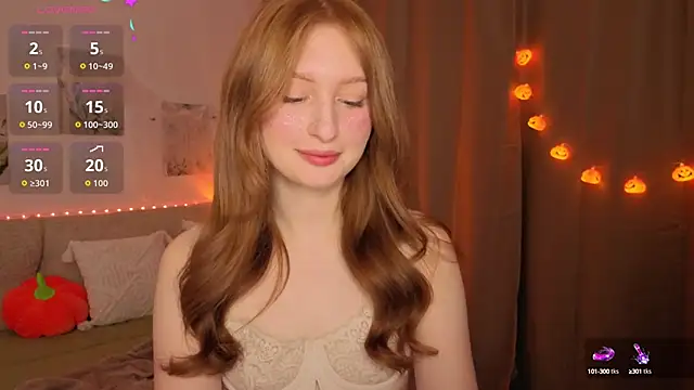 Betty Twinkle online show from October 25, 2025, 10:15 pm