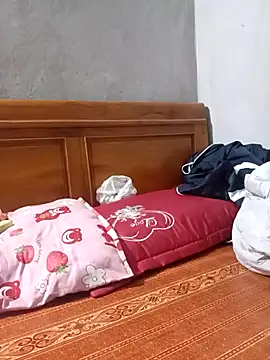 Snapshot of NG_N chatting on October 3, 2025, 9:23 pm NG N online show from October 3, 2025, 9:23 pm