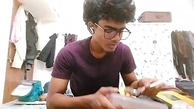 Rahulisagoodguy online show from November 22, 2025, 9:41 am