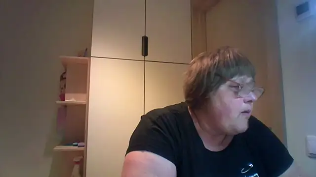 rewa666 online show from September 18, 2025, 4:42 pm