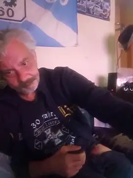 Fonse1860 online show from October 9, 2025, 7:06 am