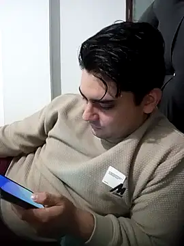 fromero27 online show from January 11, 2026, 3:33 am