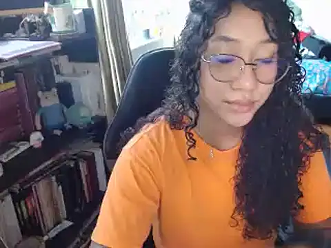 clitia xx online show from March 31, 2026, 10:10 pm