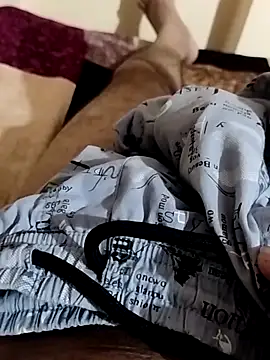 Snapshot of Samlevis7052 chatting on September 28, 2025, 8:20 am Samlevis7052 online show from September 28, 2025, 8:20 am