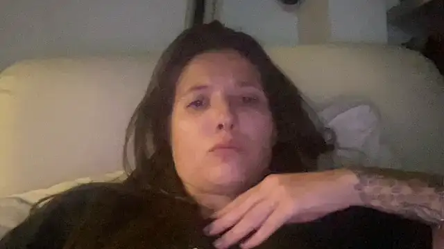 dddasani online show from October 15, 2025, 4:56 am