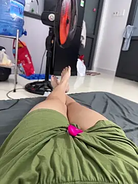 sharon-Hanna online show from January 6, 2026, 1:15 pm