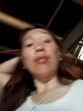 Bianly online show from April 17, 2026, 11:41 pm