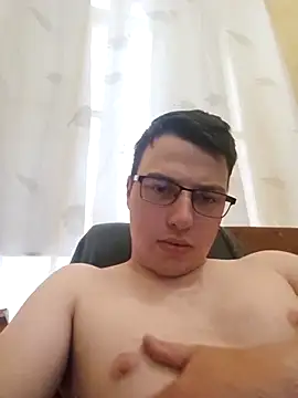 kristaly791 online show from May 17, 2026, 8:12 am