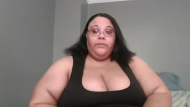 Snapshot of SexyBBW10790 chatting on July 12, 2026, 2:08 pm SexyBBW10790 online show from July 12, 2026, 2:08 pm