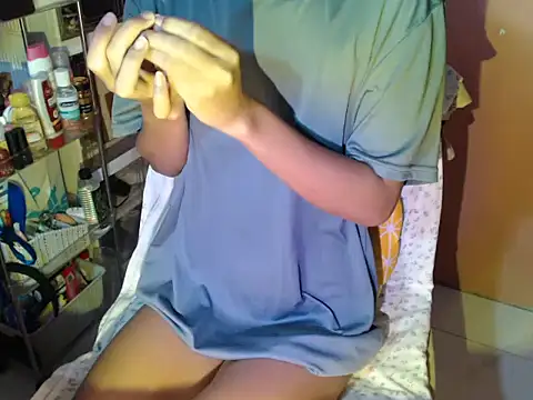 skinny gracie online show from October 12, 2025, 3:05 am