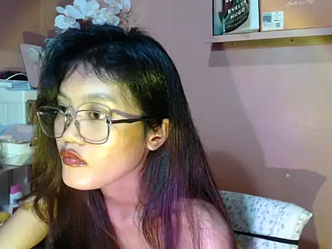 skinny gracie online show from October 12, 2025, 3:11 pm