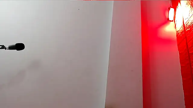 bdsmforever18 online show from February 7, 2026, 2:26 am