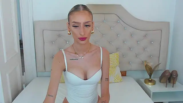 NatalieSensual online show from May 27, 2026, 8:55 am