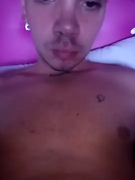 marcodm00111 online show from September 14, 2025, 9:03 pm
