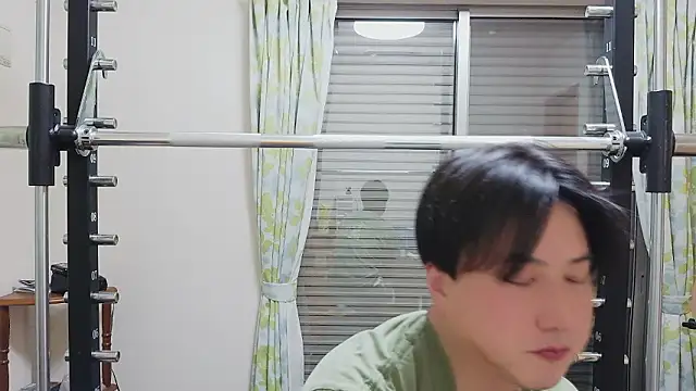 Snapshot of oyu_kun chatting on February 14, 2026, 12:13 pm oyu kun online show from February 14, 2026, 12:13 pm