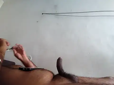 Aeroxx online show from October 5, 2025, 5:28 am