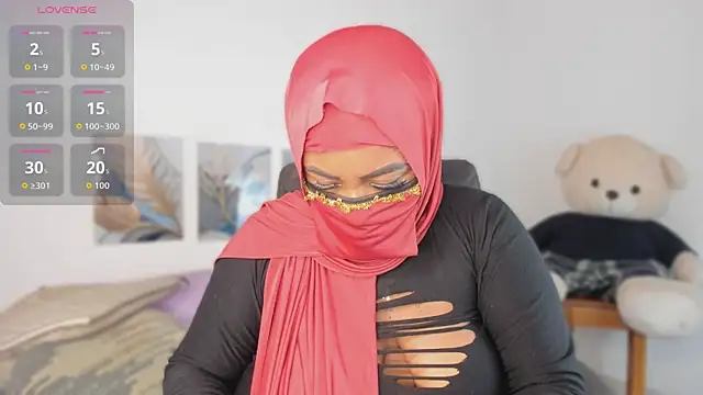 Snapshot of yasmin_elite chatting on February 12, 2026, 9:59 am yasmin elite online show from February 12, 2026, 9:59 am