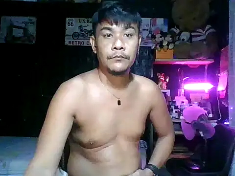 Snapshot of Jheboi69xxx chatting on October 24, 2025, 11:28 am Jheboi69xxx online show from October 24, 2025, 11:28 am