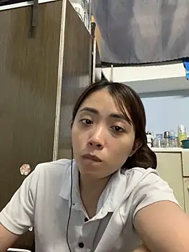 Minee1202 online show from April 9, 2026, 6:19 am