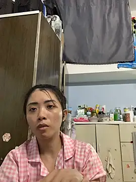 Snapshot of Minee1202 chatting on June 16, 2026, 2:47 am Minee1202 online show from June 16, 2026, 2:47 am