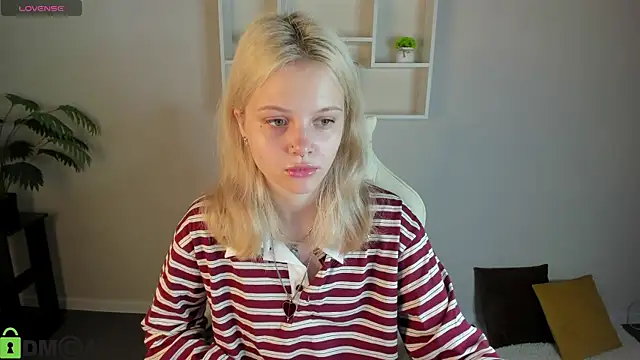 Allice Cox online show from September 26, 2025, 12:03 am