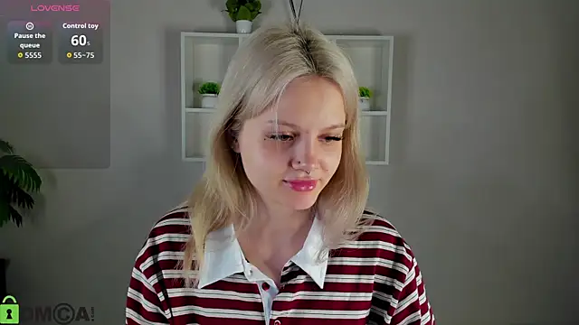 Allice Cox online show from October 14, 2025, 1:06 am