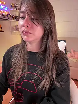 Sharon 07 online show from December 19, 2025, 11:45 pm