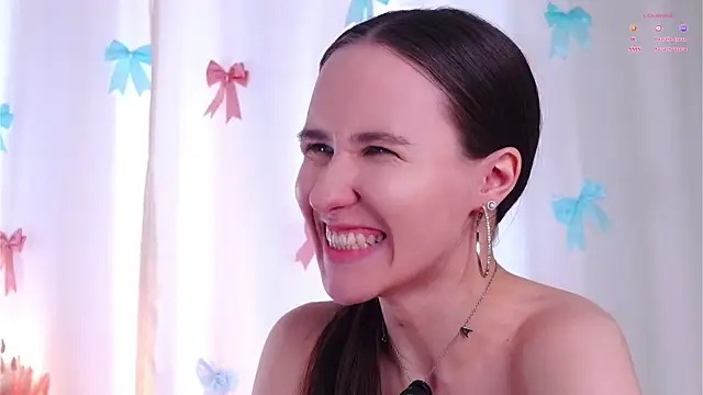 MaudAle online show from April 11, 2026, 7:45 am