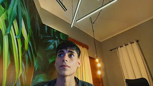 Dani mc1 online show from September 13, 2025, 11:37 pm