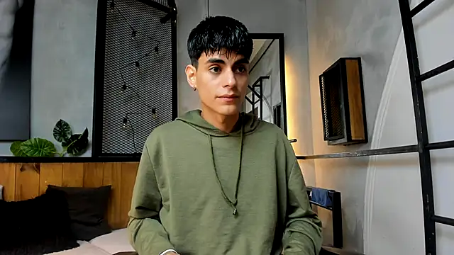 Dani mc1 online show from September 24, 2025, 11:13 am