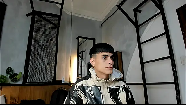 Dani mc1 online show from September 30, 2025, 11:26 am