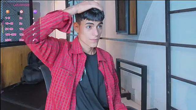 Dani mc1 online show from October 6, 2025, 11:18 am