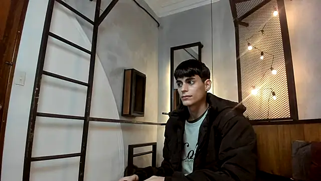 Dani mc1 online show from December 2, 2025, 11:37 am