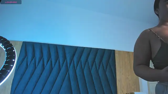 Samy Grey01 online show from December 5, 2025, 4:10 am