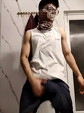 mrmasseur06 online show from April 1, 2026, 6:49 pm