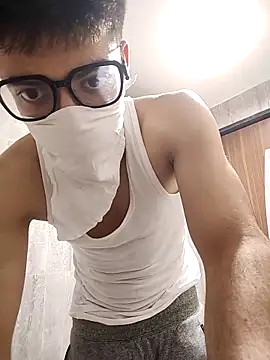 mrmasseur06 online show from April 11, 2026, 7:40 pm