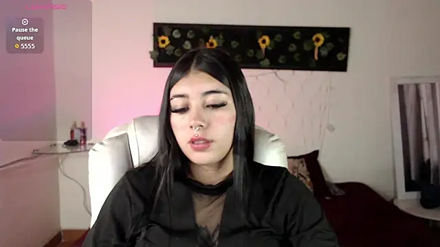 gabriella live online show from October 2, 2025, 7:32 pm