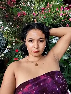 Lily-o online show from December 16, 2025, 3:17 pm