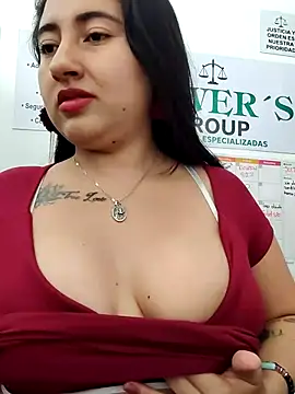 Snapshot of AMATISTA__16 chatting on June 30, 2026, 12:28 pm AMATISTA 16 online show from June 30, 2026, 12:28 pm